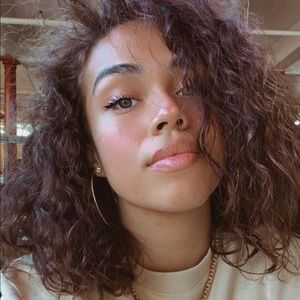 Meet your Posher, Daisy